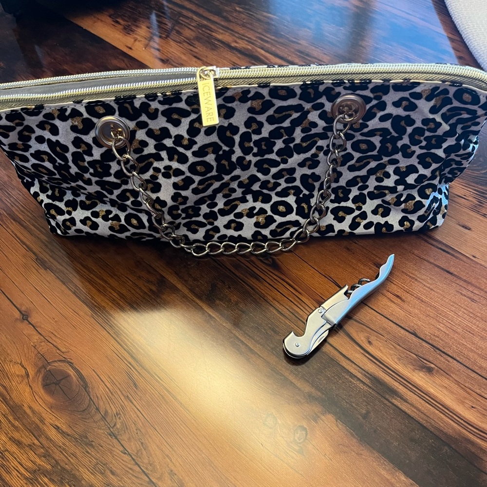 Iceware Insulated bottle Bag, Cheetah print with gold chain straps.
